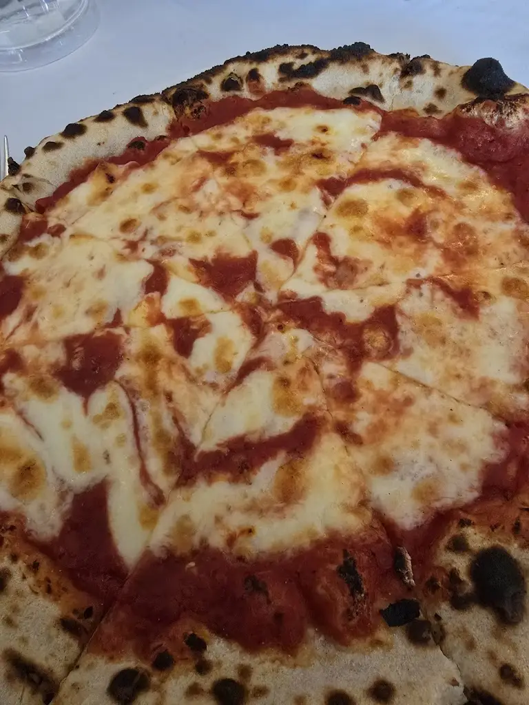 Robert Agar-Hutton_Salvatore's Ristorante Italiano_Burton Latimer_review