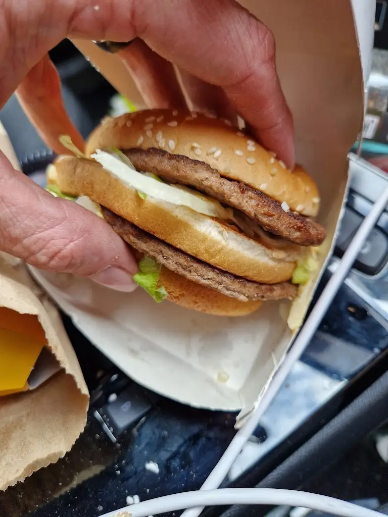 Menu_McDonald's_Burton Latimer_image_1