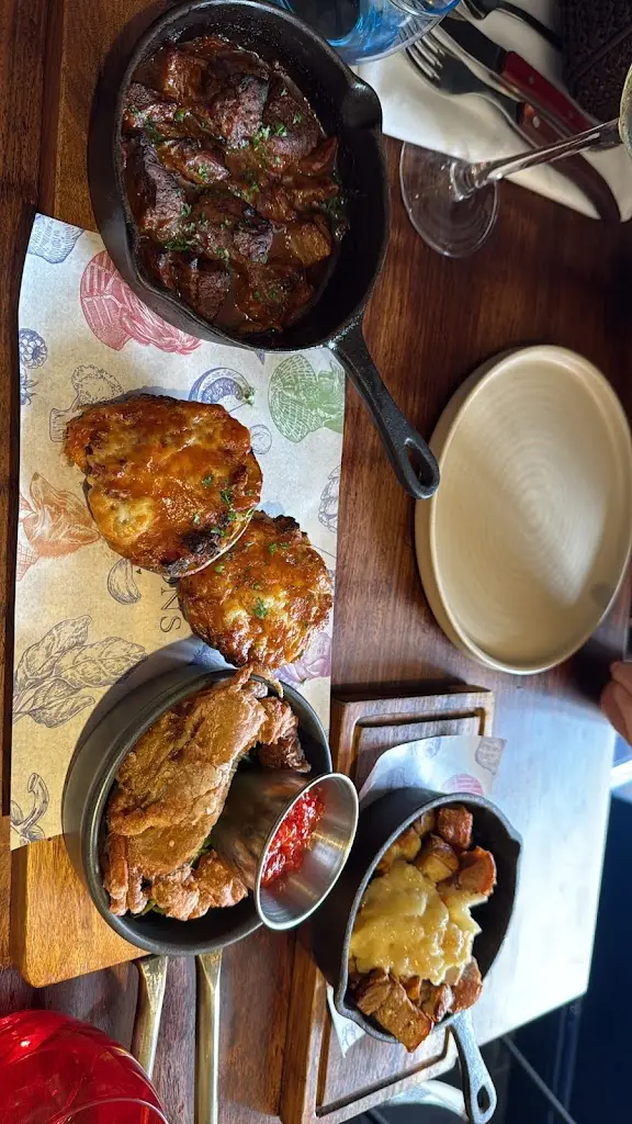 WYLTK_Pig and Waffle_Burton Latimer_review