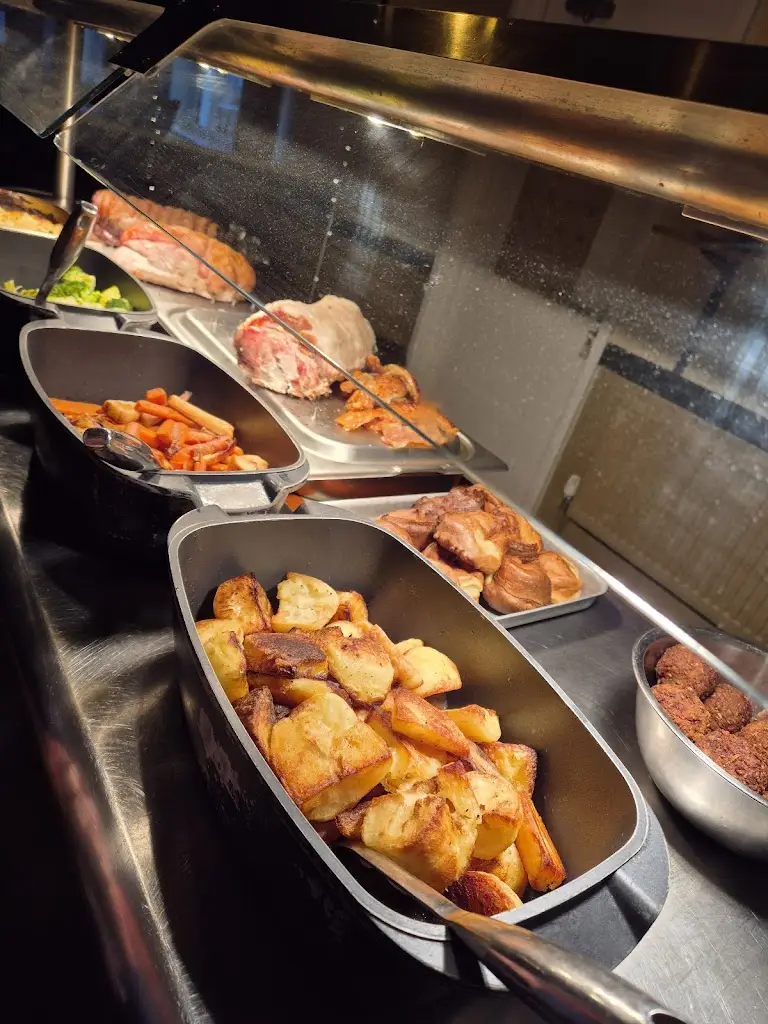 Menu_The Lilacs_Burton Latimer_image_2