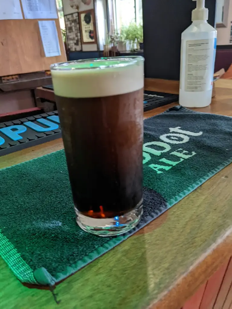 The Duke's Arms_Burton Latimer_slider_image_2