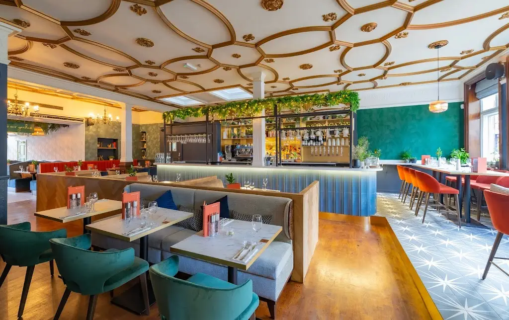 Damson & Wilde_Bury St Edmunds_slider_image_1