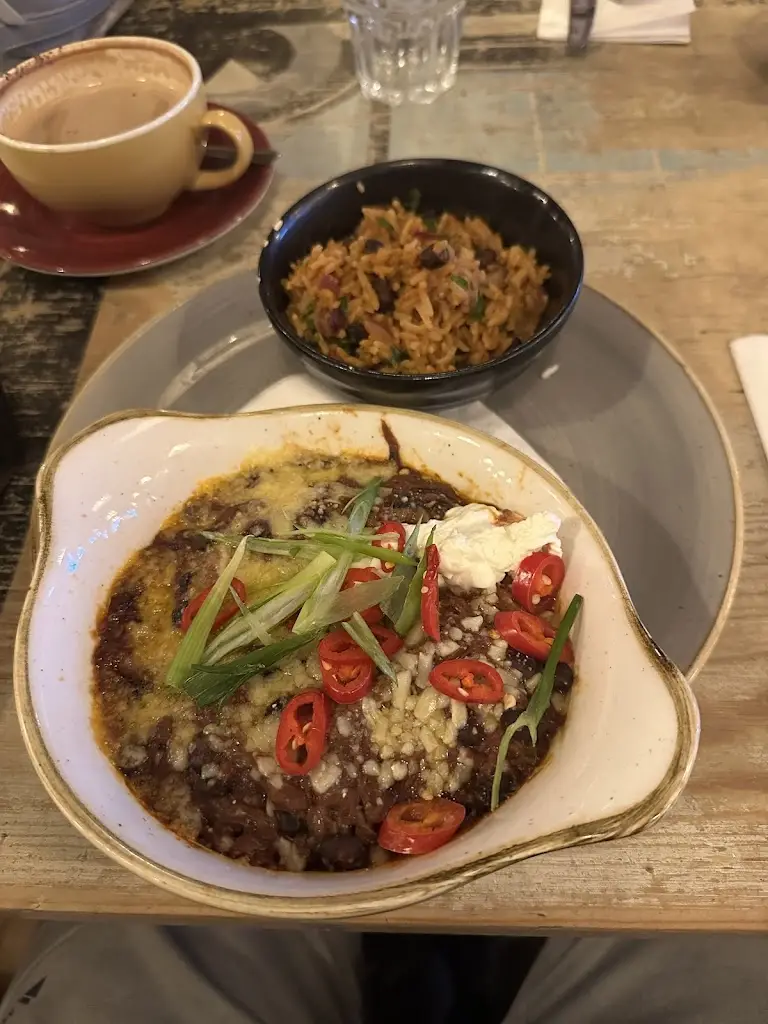 Abz Farooq_Edmundo Lounge_Bury St Edmunds_review