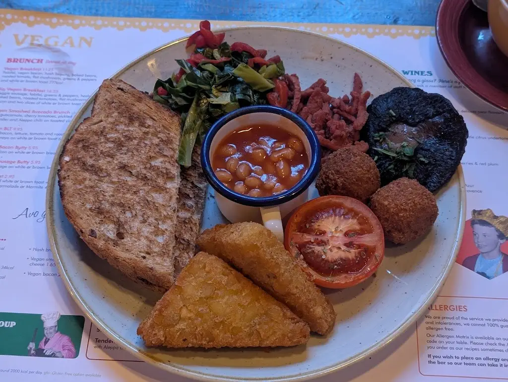 Lisa Davy_Edmundo Lounge_Bury St Edmunds_review