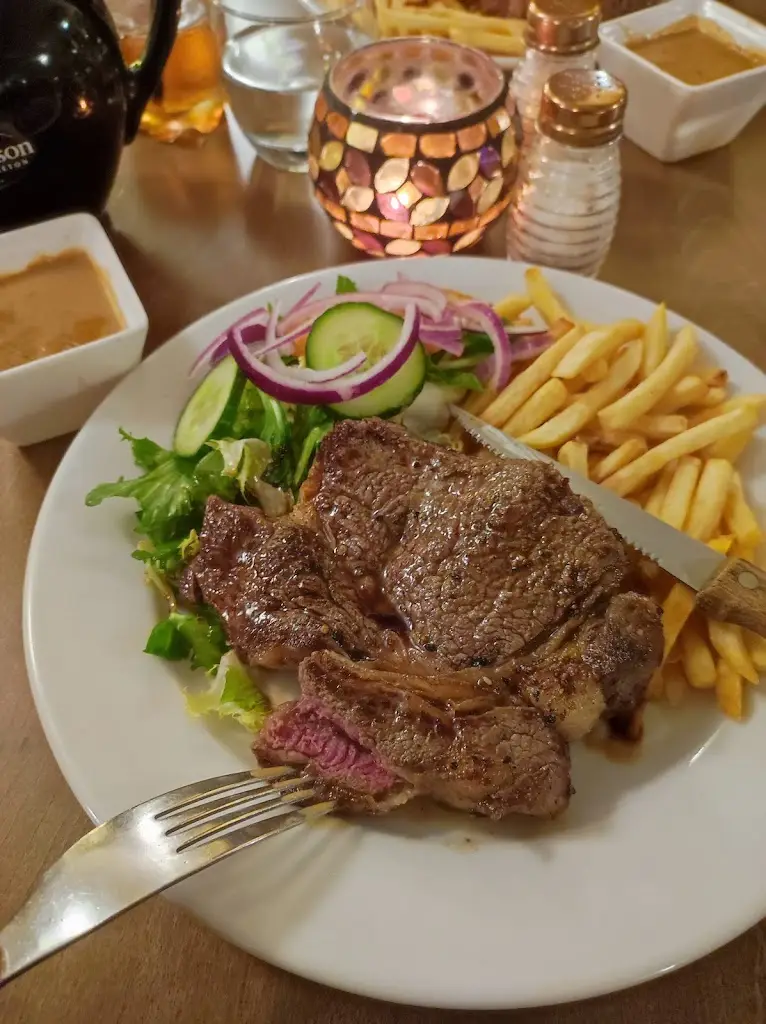 Menu_La Brasserie De La Cour_Buxton_image_9