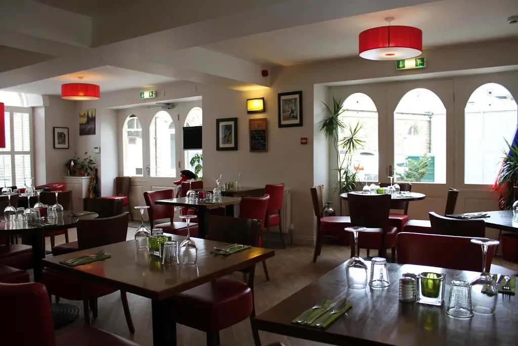 La Brasserie De La Cour_Buxton_slider_image_1