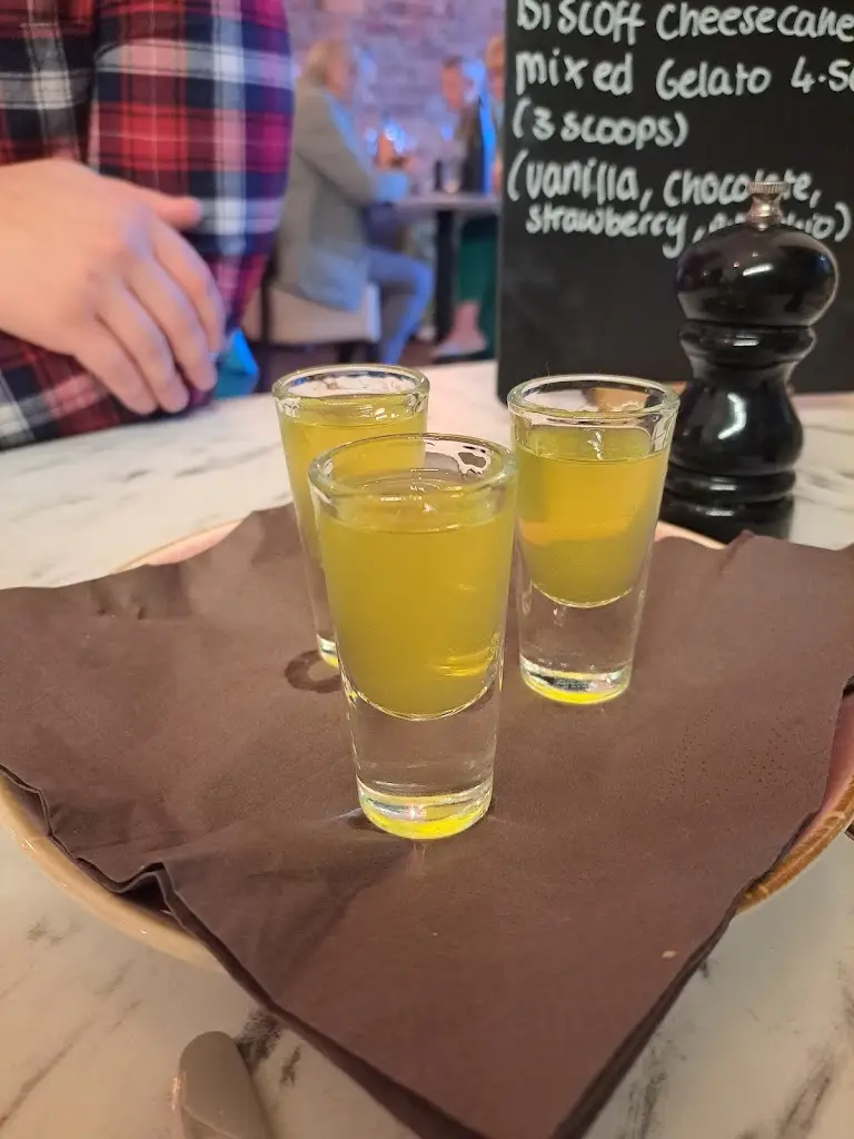 Menu_Luciano's_Buxton_image_3