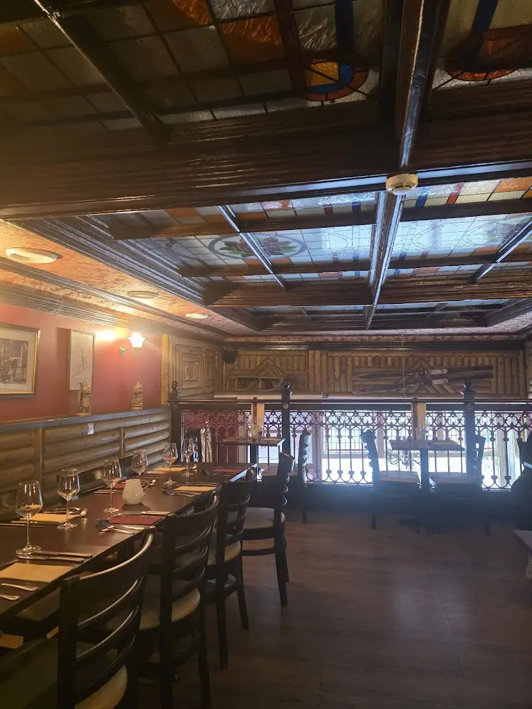 St Moritz_Buxton_slider_image_2