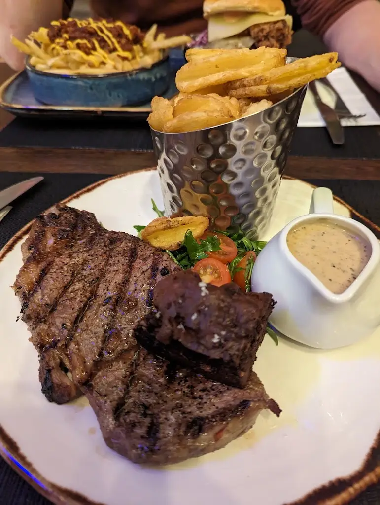 Menu_Baileys Bar & Restaurant_Buxton_image_6