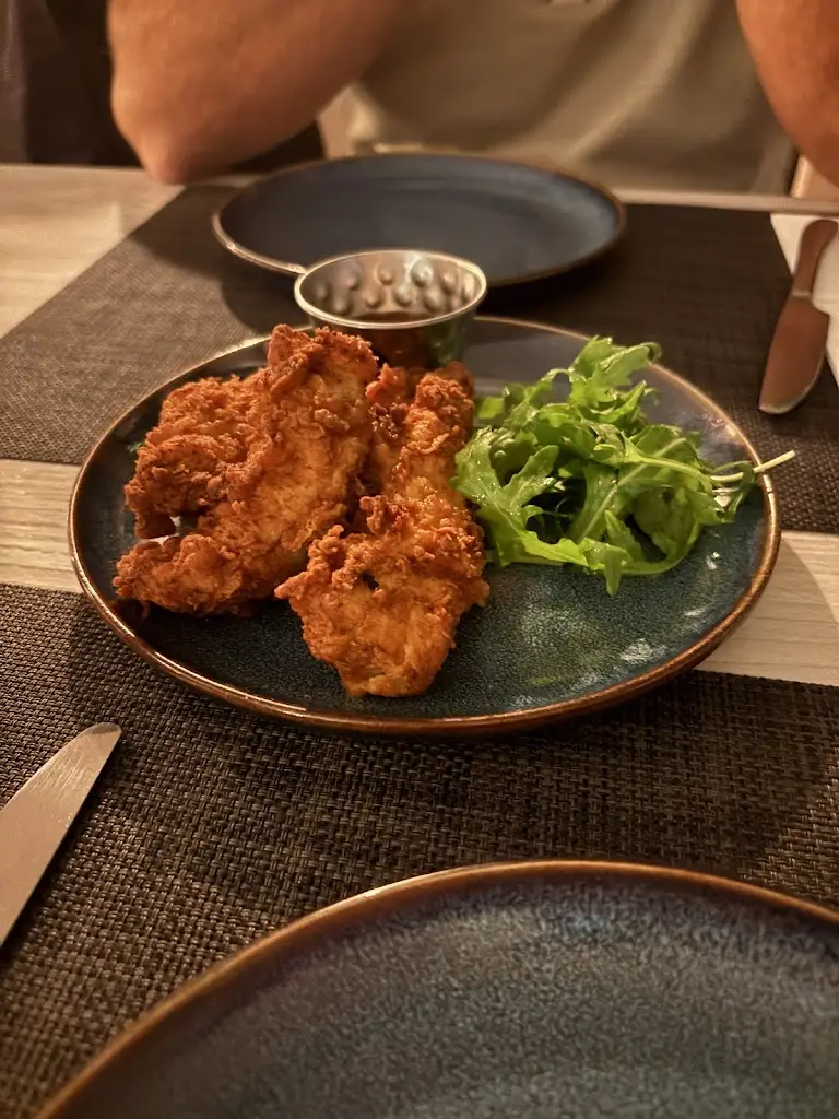 Aimee Anderson_Baileys Bar & Restaurant_Buxton_review