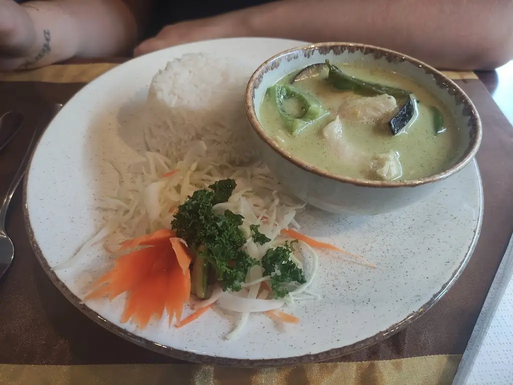 Menu_Simply Thai Restaurant_Buxton_image_5