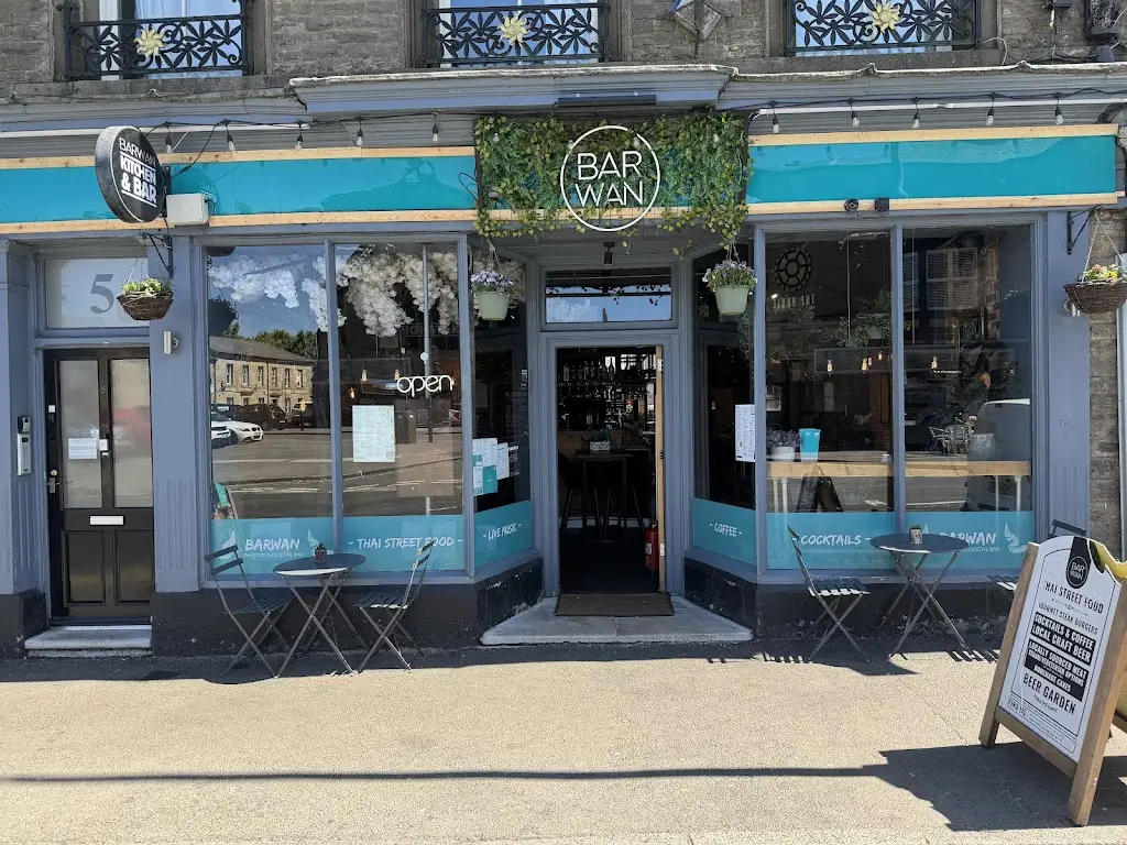 BARWAN_Buxton_slider_image_1