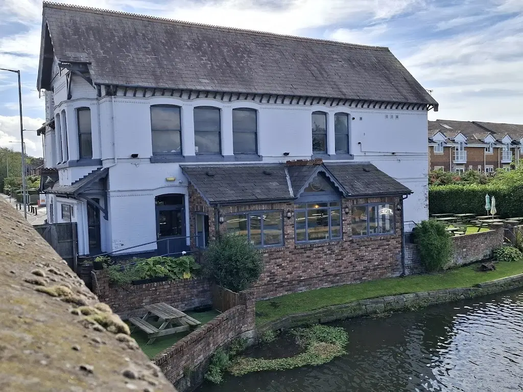 Craig Morton_The Old Packet House_Burscough_review