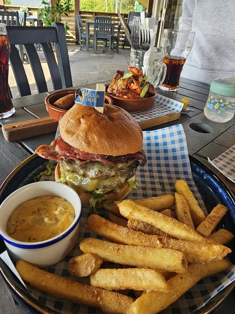 Bull & Dog_Burscough_slider_image_3