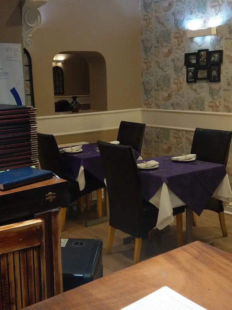 Banglish_Burscough_slider_image_3