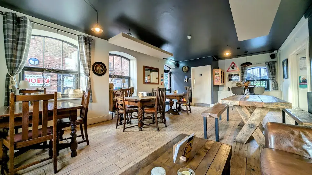 Graham Wood_The Thirsty Duck_Burscough_review