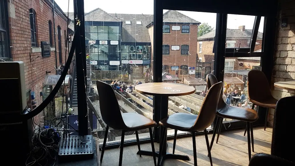 Ian A_Cactus Rays Bar_Burscough_review