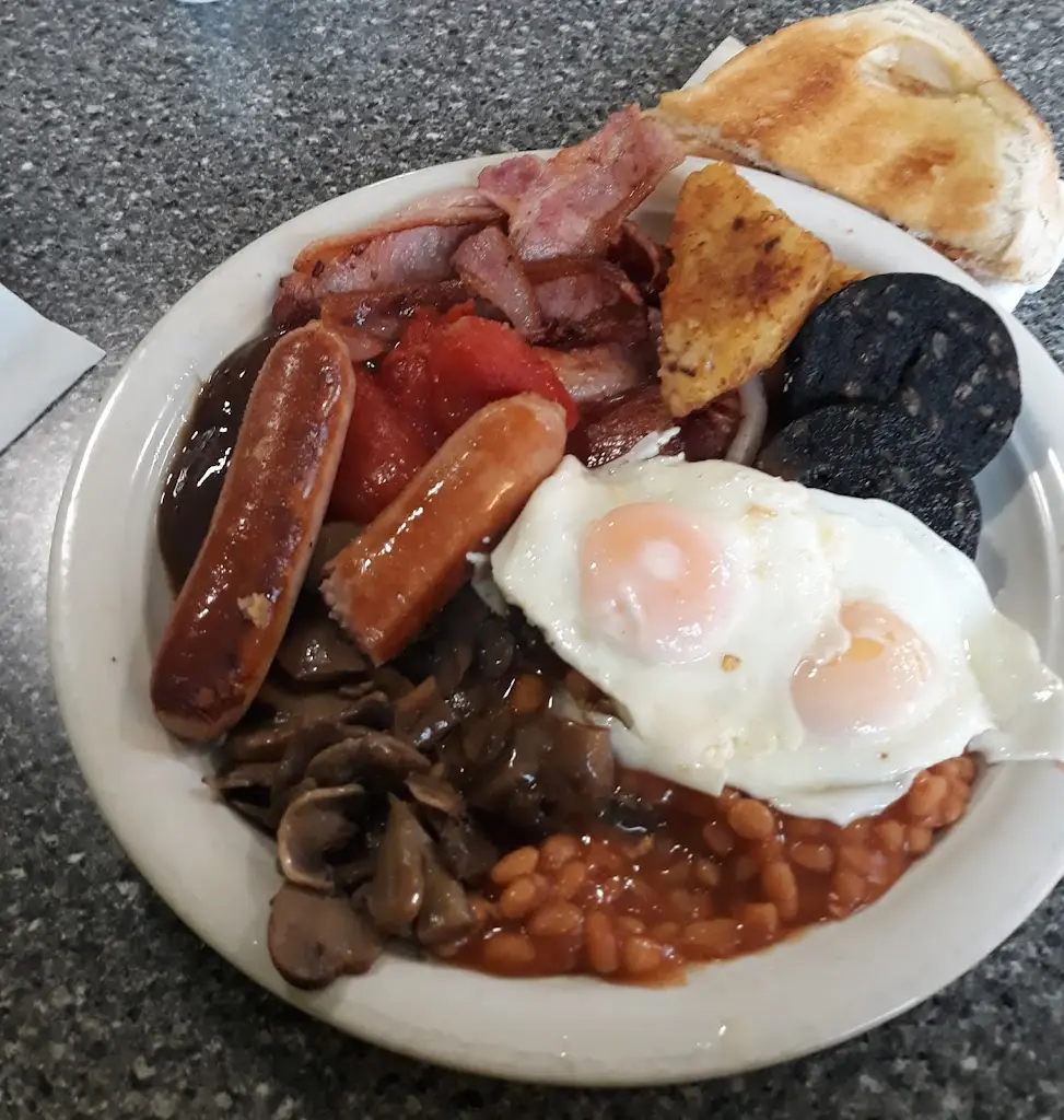 Tony Buckingham_Refuel Café & Catering at Lower Park_Alvechurch_review