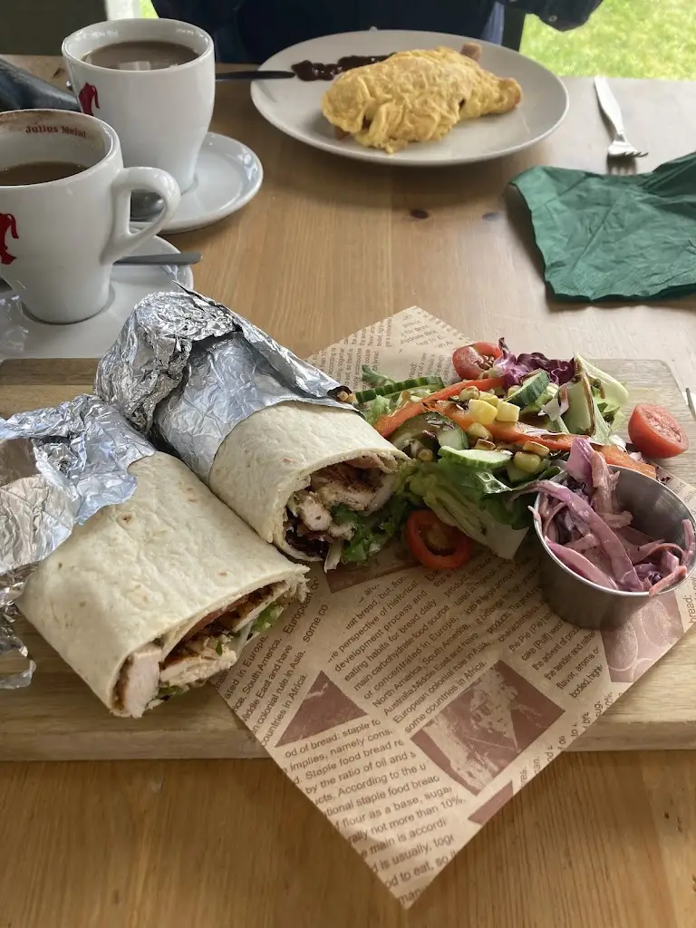 L C_TourDeFranks_Burscough_review