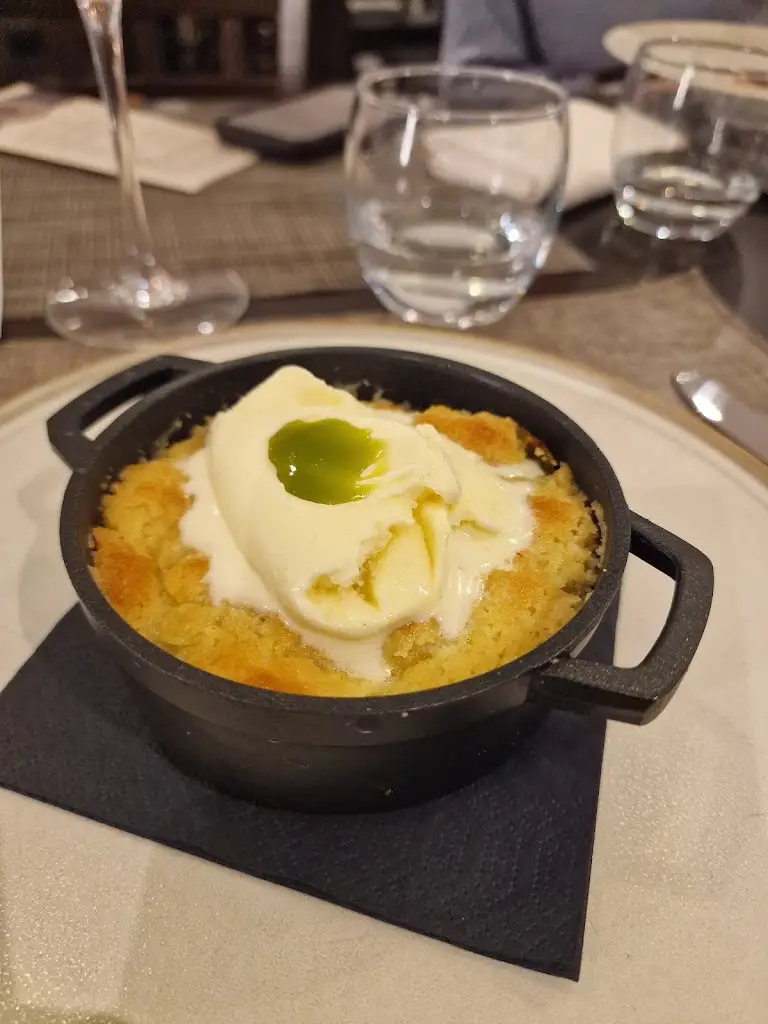 Hamid Afshar_Cork and Crust_Alvechurch_review