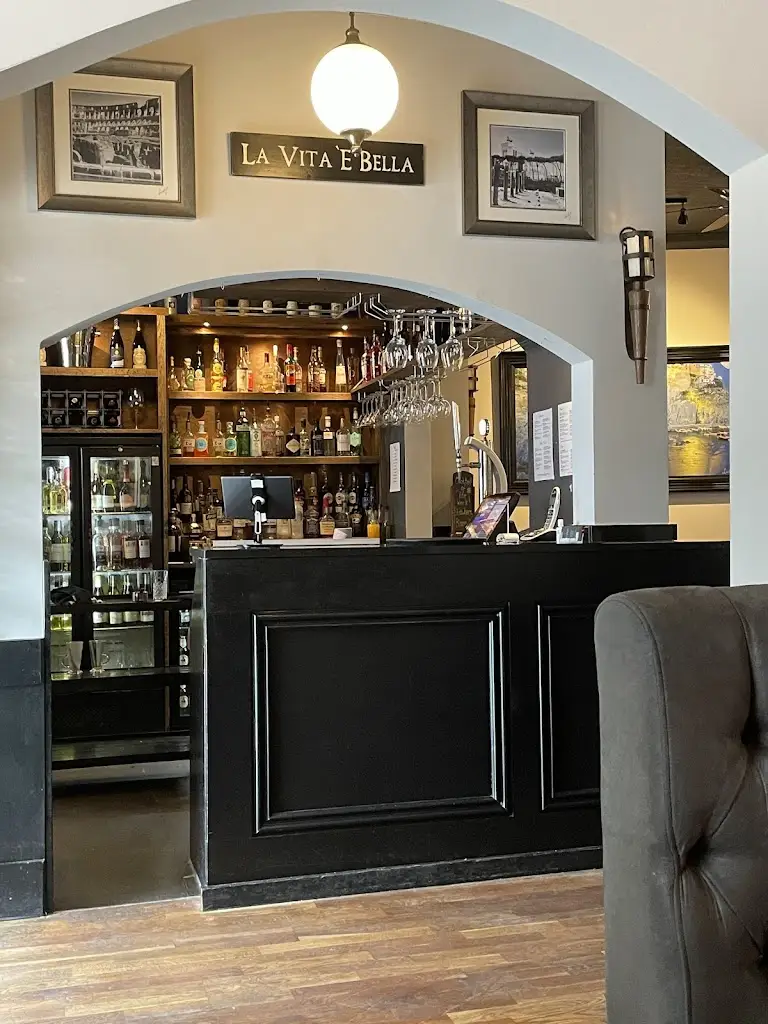 The Fat Italian Ormskirk_Burscough_slider_image_1