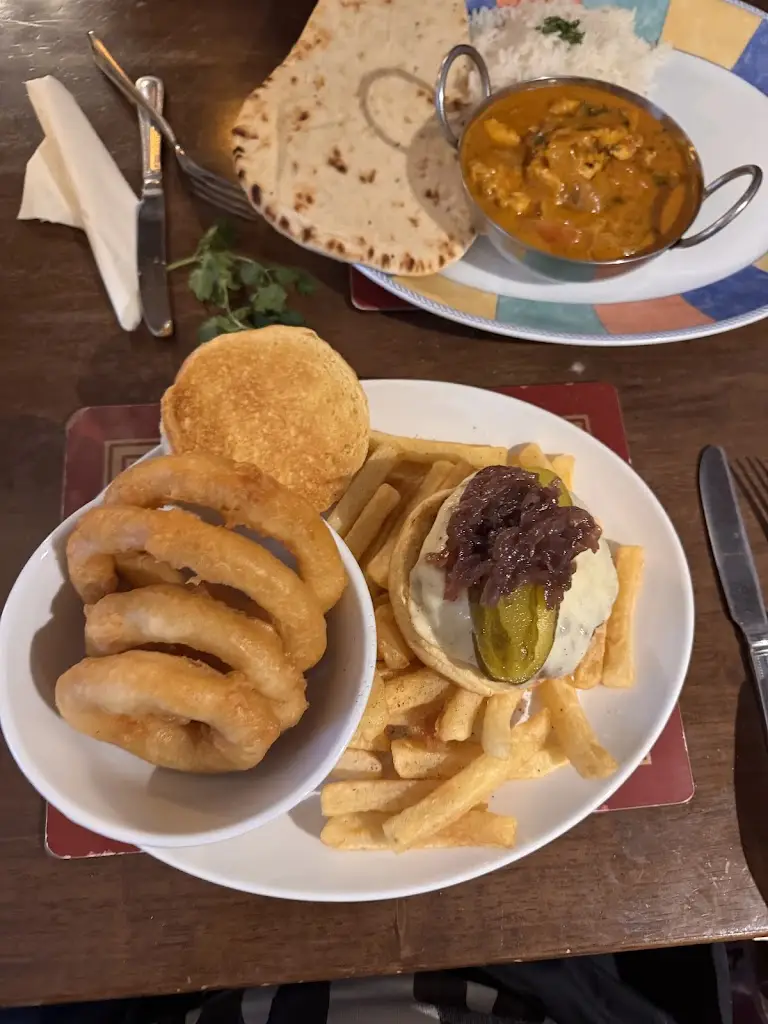 James_The White Hart_Caistor_review