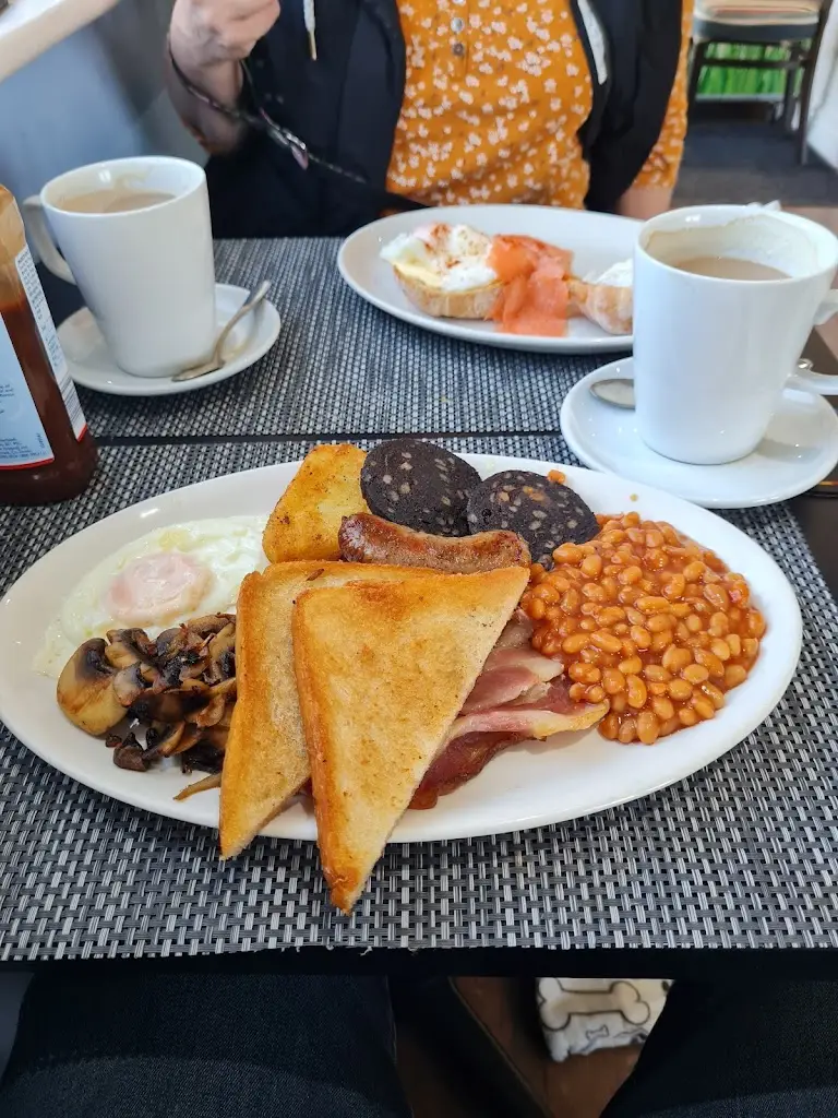 Menu_Wolds View Cafe_Caistor_image_5