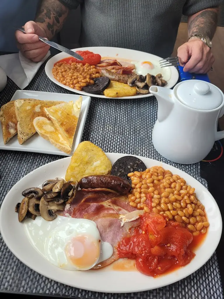San Barton_Wolds View Cafe_Caistor_review