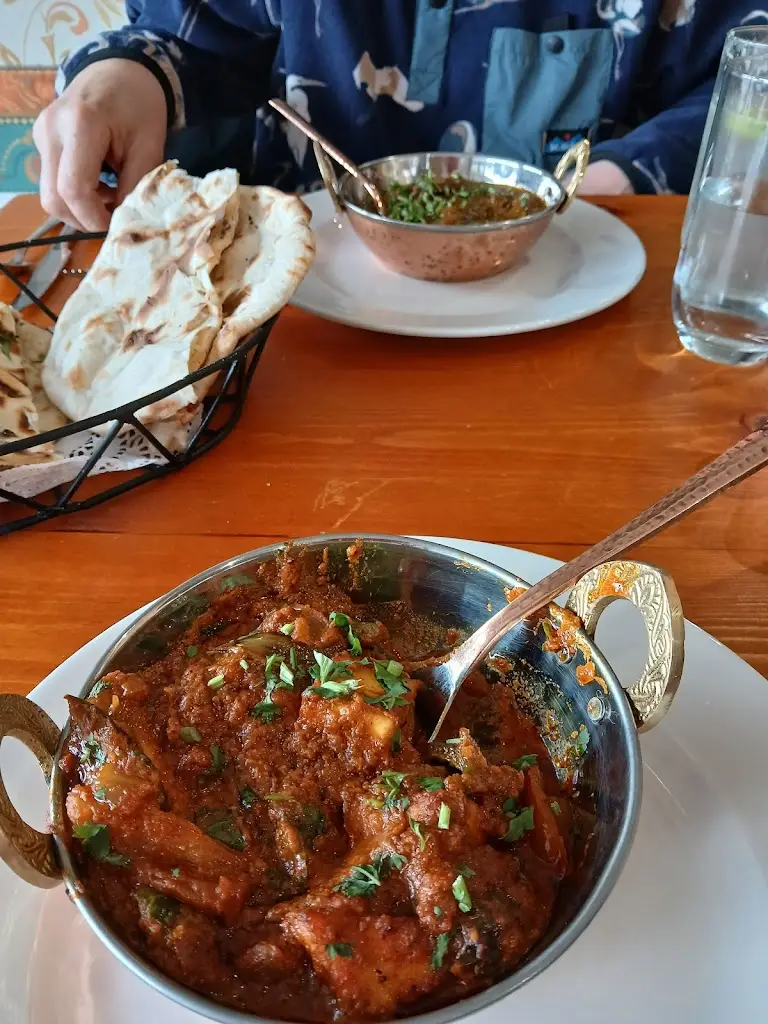 Elizabeth Hall_Namaste England_Alvechurch_review