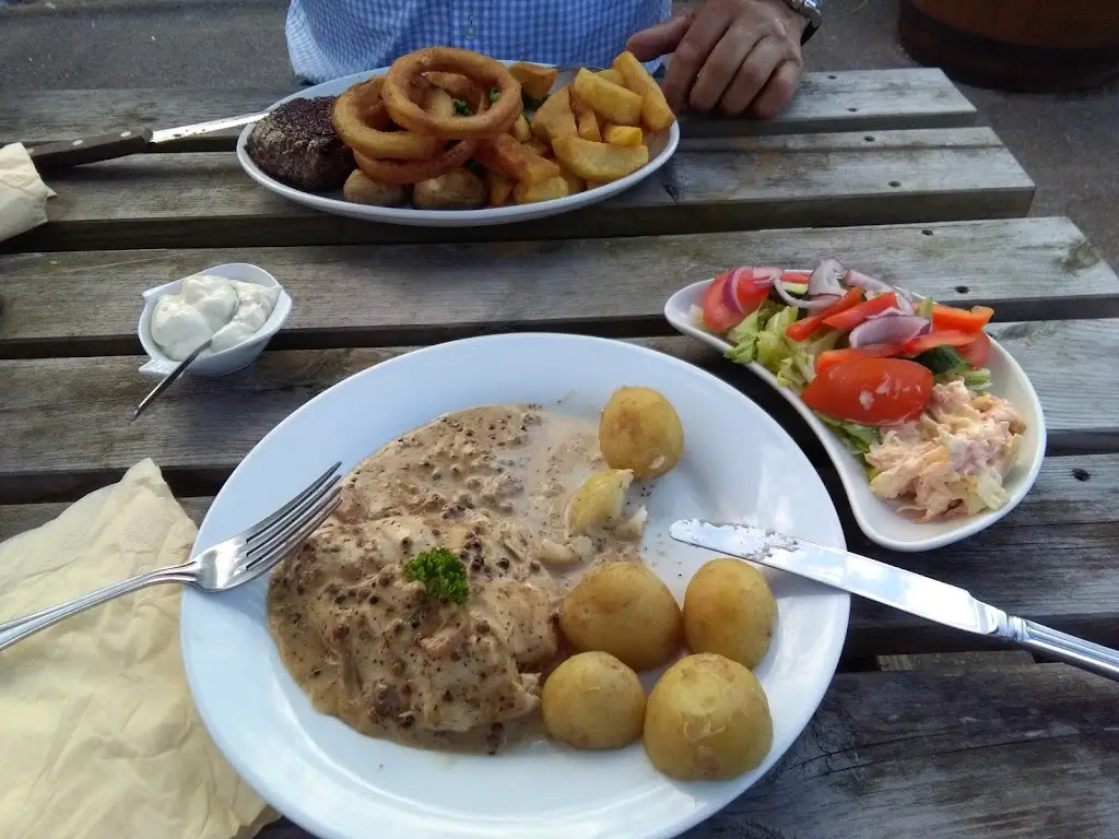 Menu_The Salutation Inn_Caistor_image_2