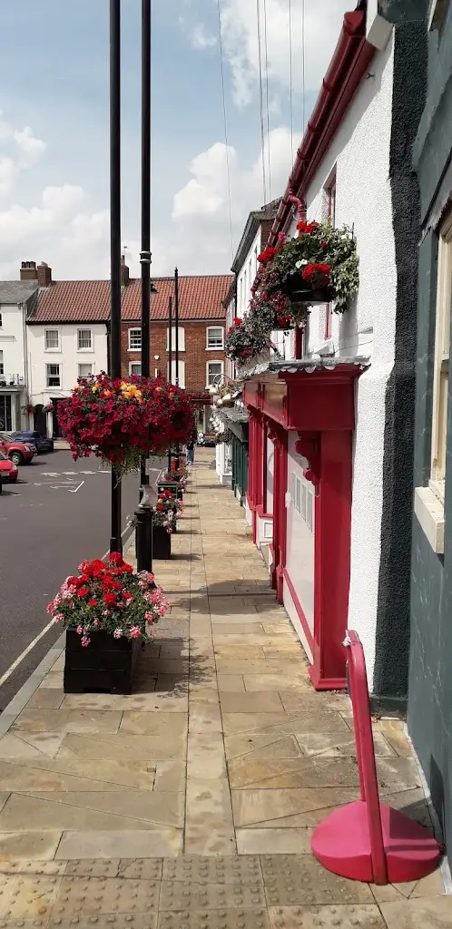 Savage's Fish & Chips_Caistor_slider_image_3