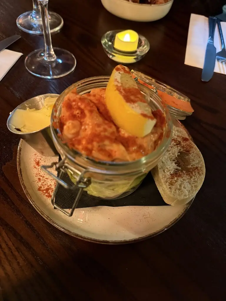 Nikki Bishop_The Cross Keys Inn_Caistor_review