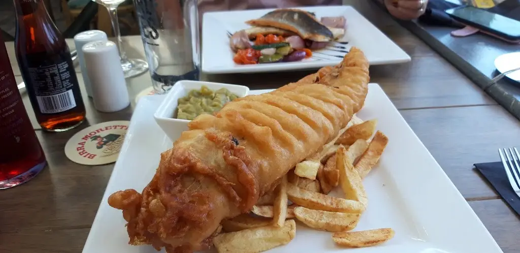 Menu_Black Dog Inn_Camblesforth_image_7