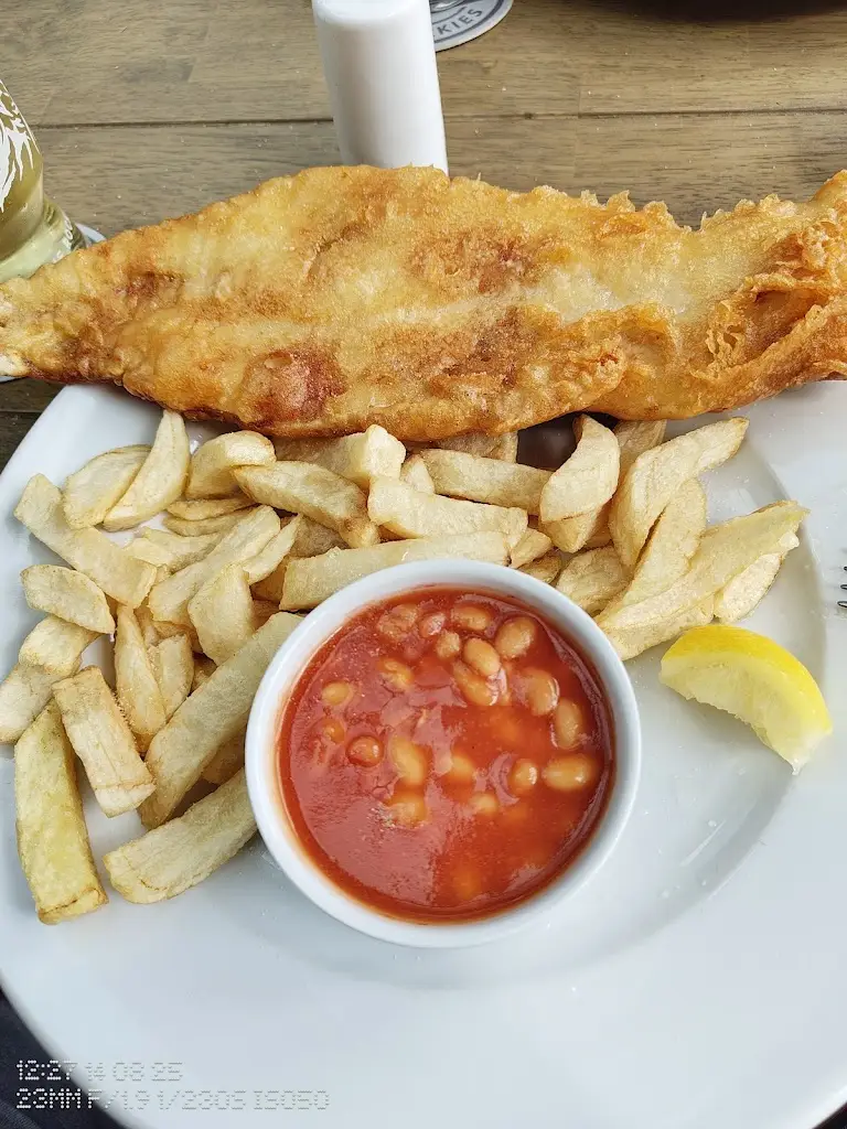 Johnny D_Black Dog Inn_Camblesforth_review