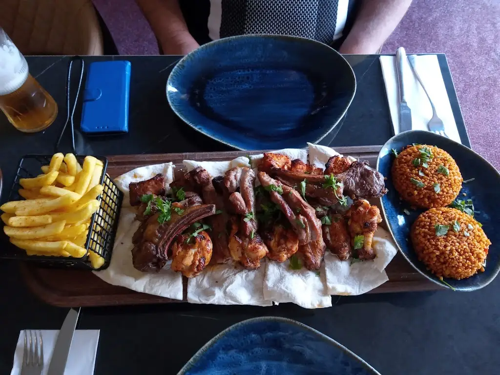 Menu_Comus inn_Camblesforth_image_8