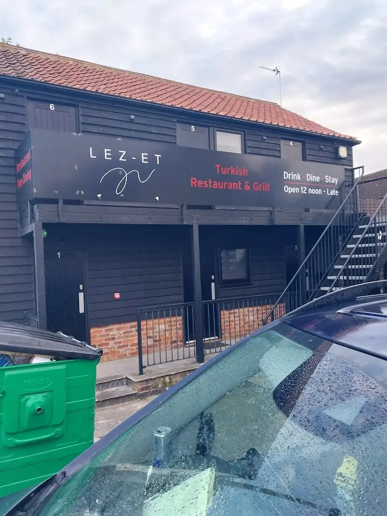 Comus inn_Camblesforth_slider_image_1