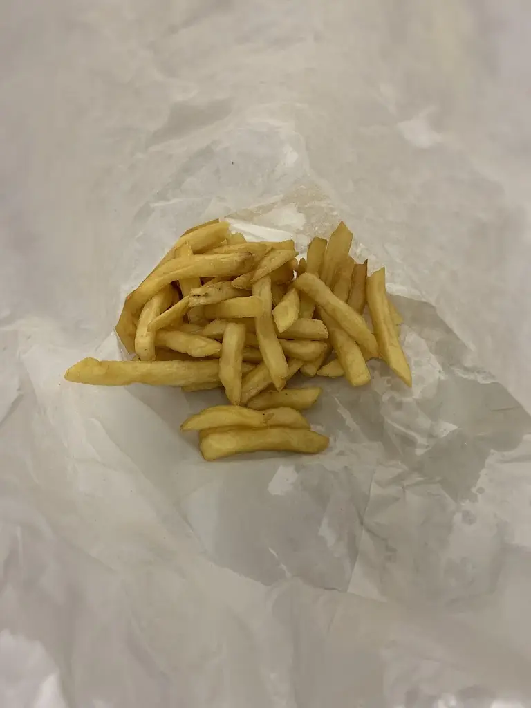 Nicola Dickins_Calverton Balti_Calverton_review