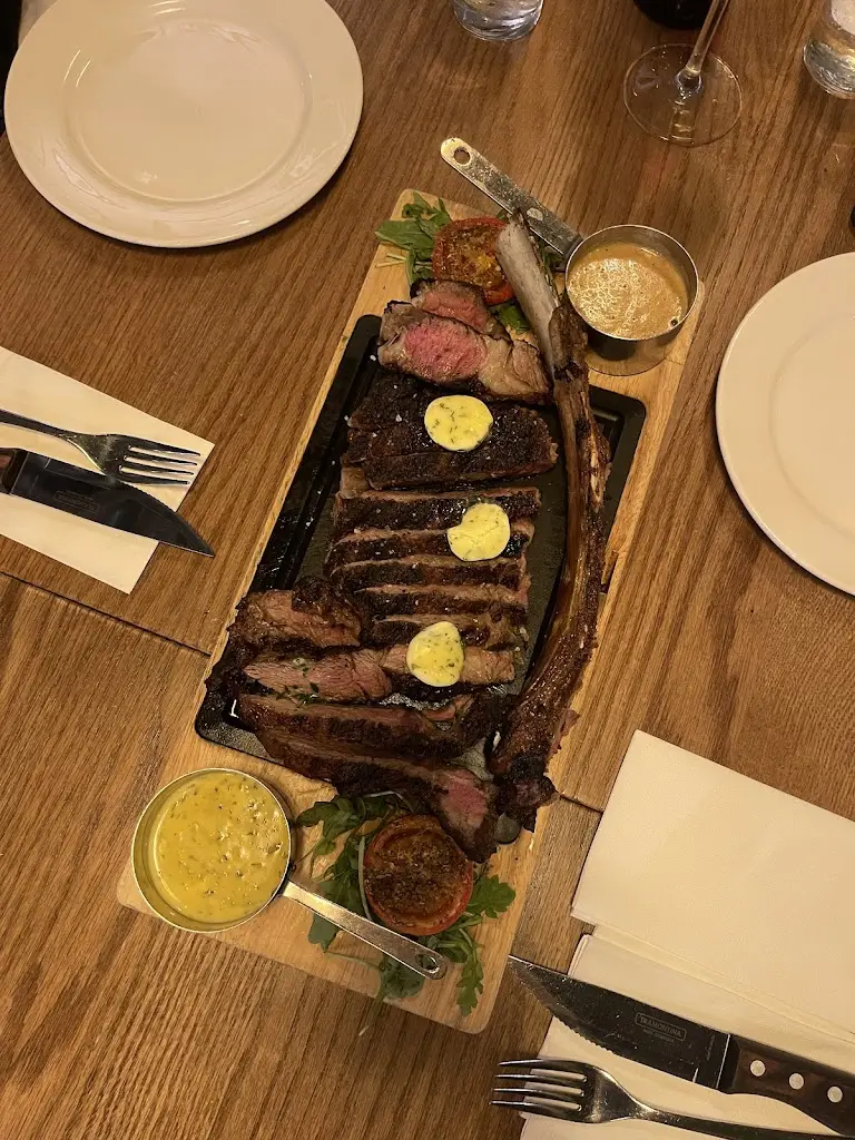 kirana kunasintarn_Golden Bull Steakhouse_Camberley_review