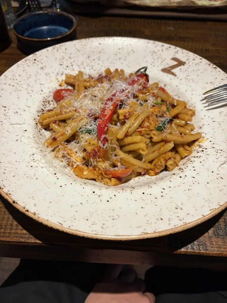 Dylan Newman_Zizzi - Camberley_Camberley_review