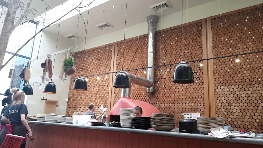 Zizzi - Camberley_Camberley_slider_image_2