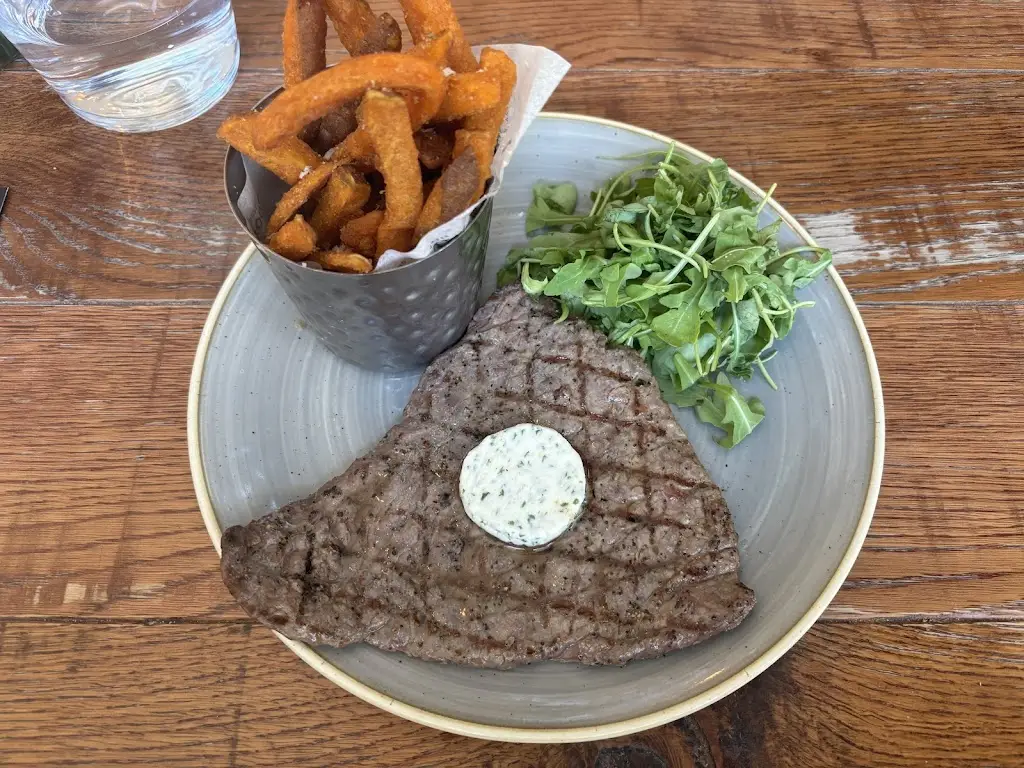 Mirjana Fowle_Wildwood Restaurants Camberley_Camberley_review