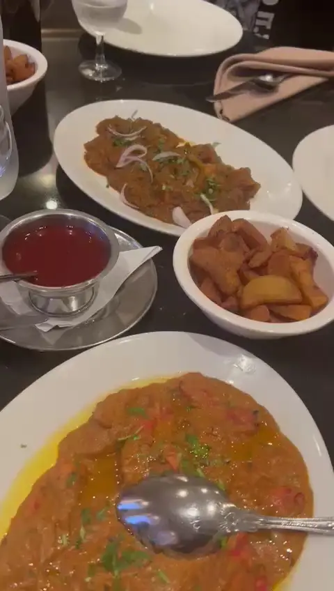 Himalaya Restaurant _Alvechurch_slider_image_2