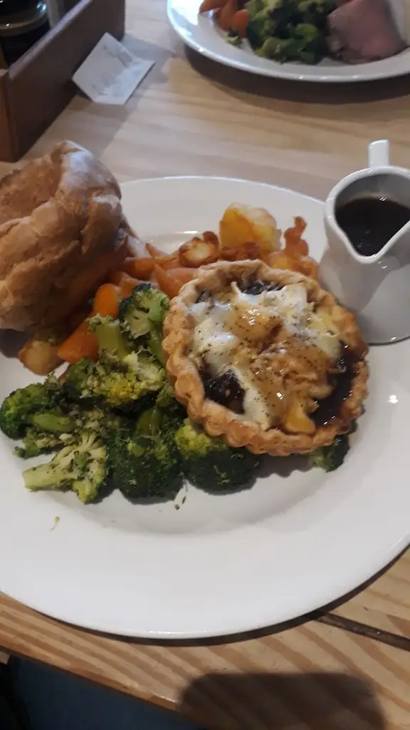 Menu_The Bear_Camberley_image_6