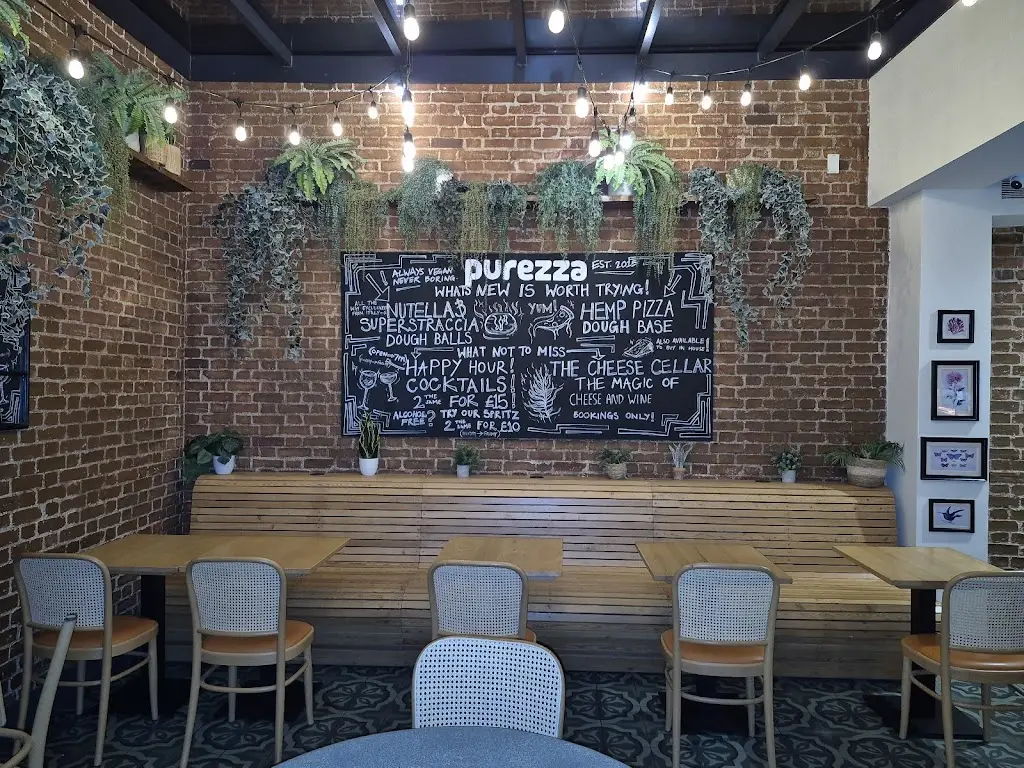 Matteo Comune_Purezza Camden_Camden Town_review