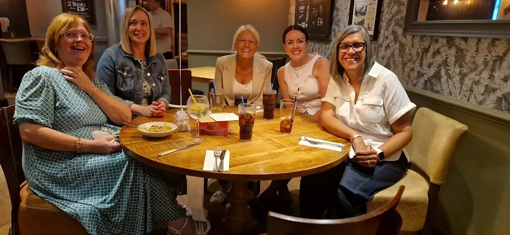 Claire Fairburn_The Old Hare And Hounds_Alvechurch_review