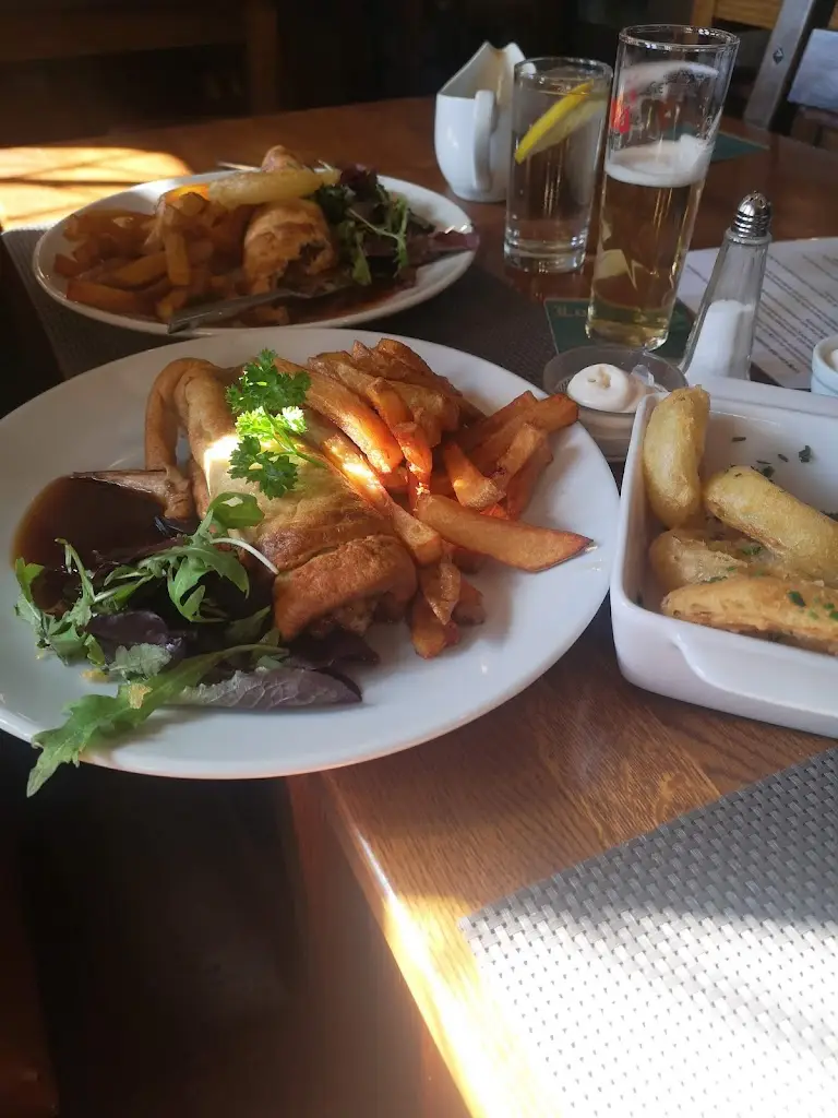 Menu_Long Can Hall_Calderdale_image_5