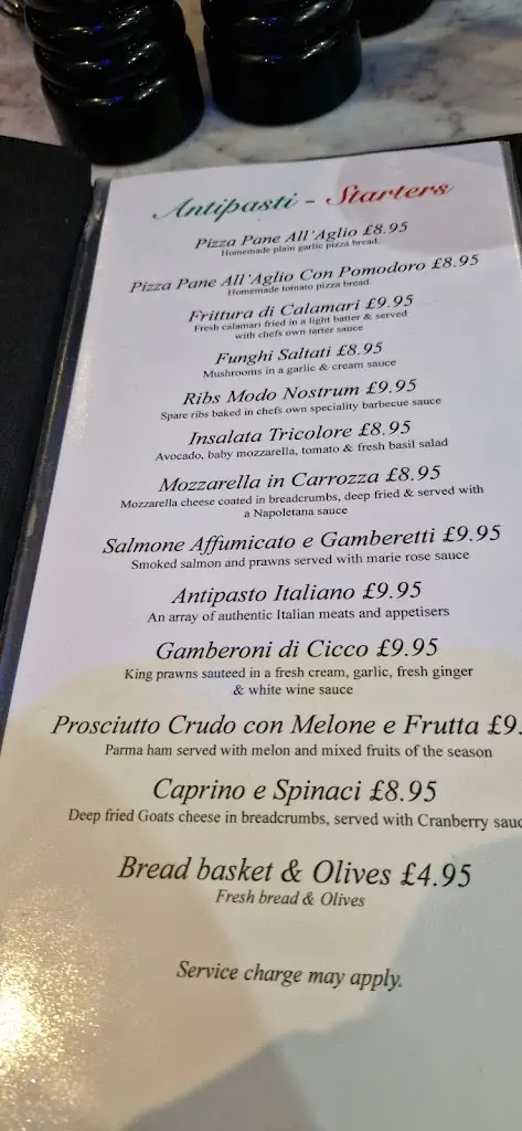 Menu_Valentinos_Acomb_image_2