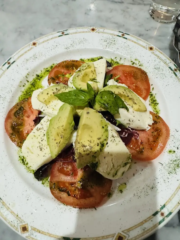 Rehan Siddiqui_Valentinos_Acomb_review