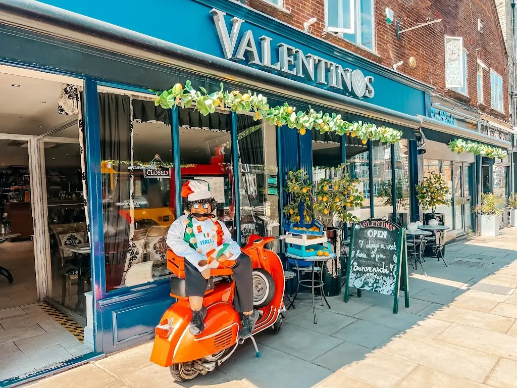 Valentinos_Acomb_slider_image_1