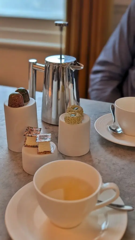 Maerii Neil_Restaurant Twenty Two_Cambridgeshire_review